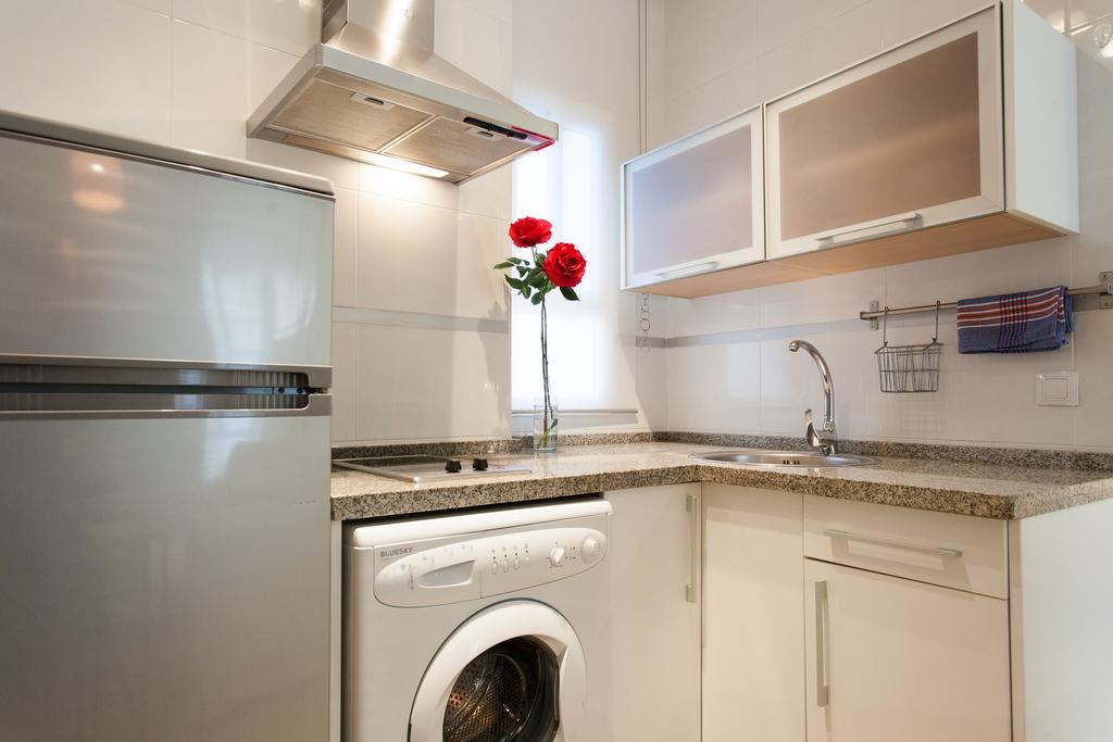 Apartamentos San Lorenzo Севилья Экстерьер фото