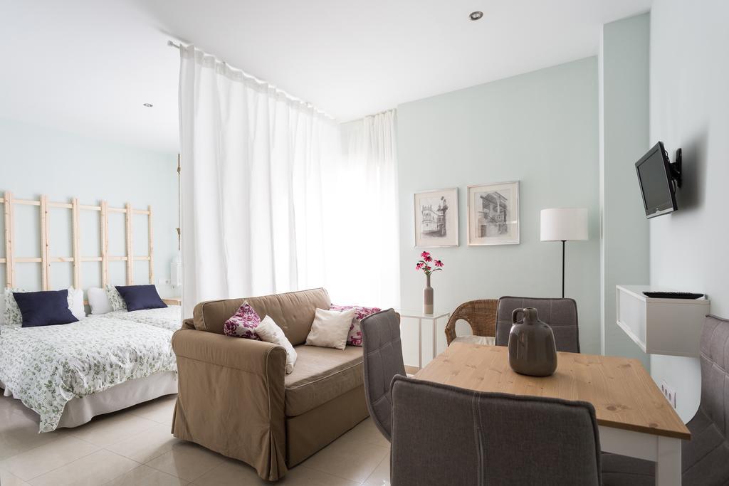 Apartamentos San Lorenzo Севилья Экстерьер фото