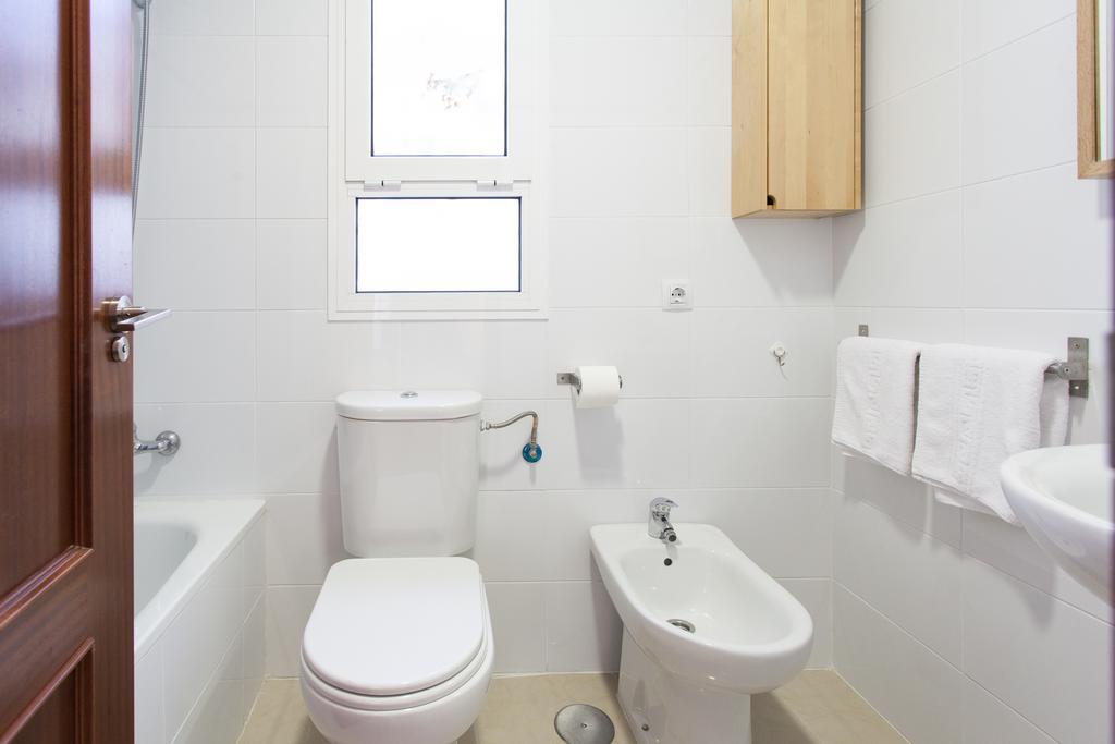 Apartamentos San Lorenzo Севилья Экстерьер фото