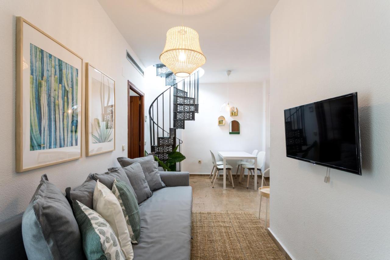 Apartamentos San Lorenzo Севилья Экстерьер фото
