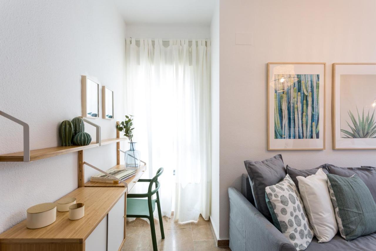 Apartamentos San Lorenzo Севилья Экстерьер фото